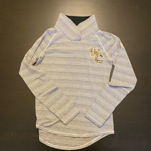 Under Armour WC long sleeve pullover EUC